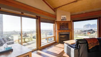 Luxury-Ferienhütte, 1 King-Bett, Meerblick | Wohnbereich