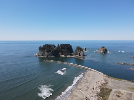 Point of interest. Quileute Oceanside Resort