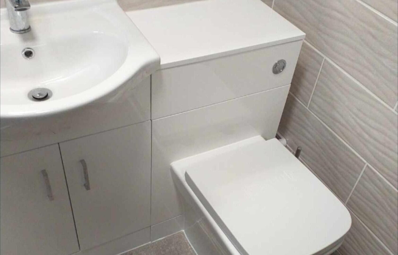 Chalet | Kamar mandi | Shower, pengering rambut,  dan handuk