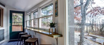 Minutes away from the World's largest water parks