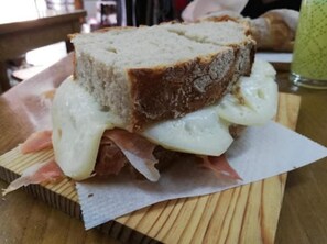 Servei de restauració