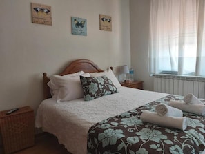 Economy Double Room | Free WiFi, bed sheets - Encosta da Serra (Seia)