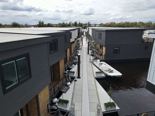 Aloha @ The Cove Riverwalk Villas