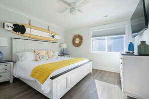 2 bedrooms, desk, iron/ironing board, free WiFi - Aloha @ The Cove Riverwalk Villas (Wilmington)