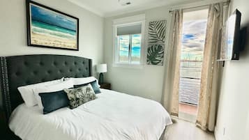 2 bedrooms, desk, iron/ironing board, free WiFi