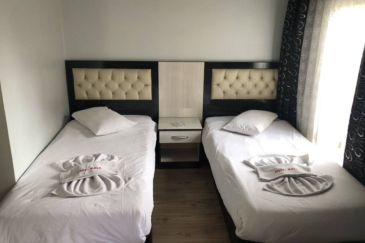 Classic Twin Room | WiFi (free), bed sheets