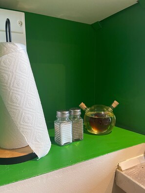 1 quarto, roupa de cama