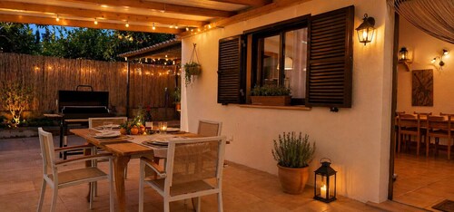 Finca con piscina rodeada de naturaleza