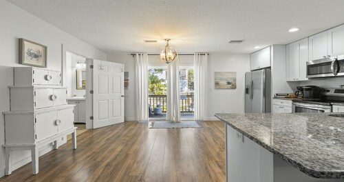 Sunset & Sand Retreat w/ Heated Pool