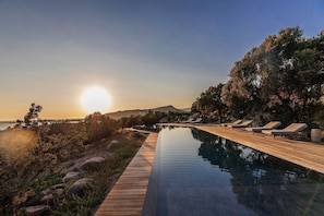 Pool - Loue Villa Sud Corse, Proche Bonifacio, 6ch, vue mer - Pianottoli-caldarello (Pianottoli-Caldarello)
