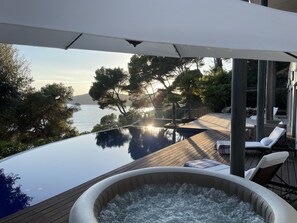 Piscine extérieure