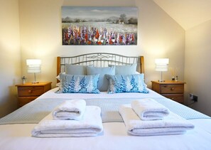 3 Schlafzimmer, Bügeleisen/Bügelbrett, WLAN, Bettwäsche