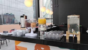 Desayuno continental incluido todos los días