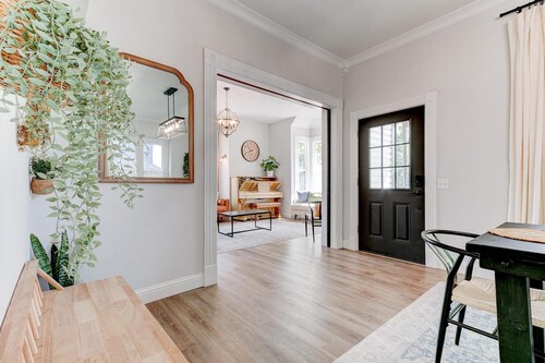 Wine Country Victorian - Two Kitchens - Walk to Town & Wineries