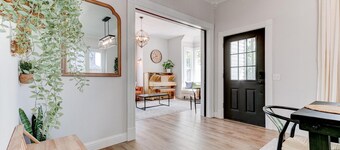 Wine Country Victorian - Two Kitchens - Walk to Town & Wineries