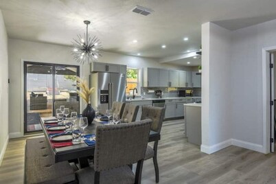 Jonair's Stockyard House ,Walk to Stockyards!