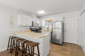 Townhome, Multiple Beds, Kitchen, Garden View (6402 Beach Dr - Seabatical B) | Private kitchen | Fridge, microwave, oven, stovetop - 6402 Beach Dr - Seabatical B (Panama City Beach)