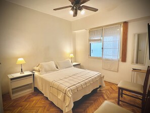 2 bedrooms, premium bedding, down duvets, pillow-top beds - Apartments Bariloche - Barrio Norte (Buenos Aires)
