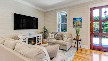 智能電視、壁爐