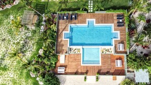 Piscina externa