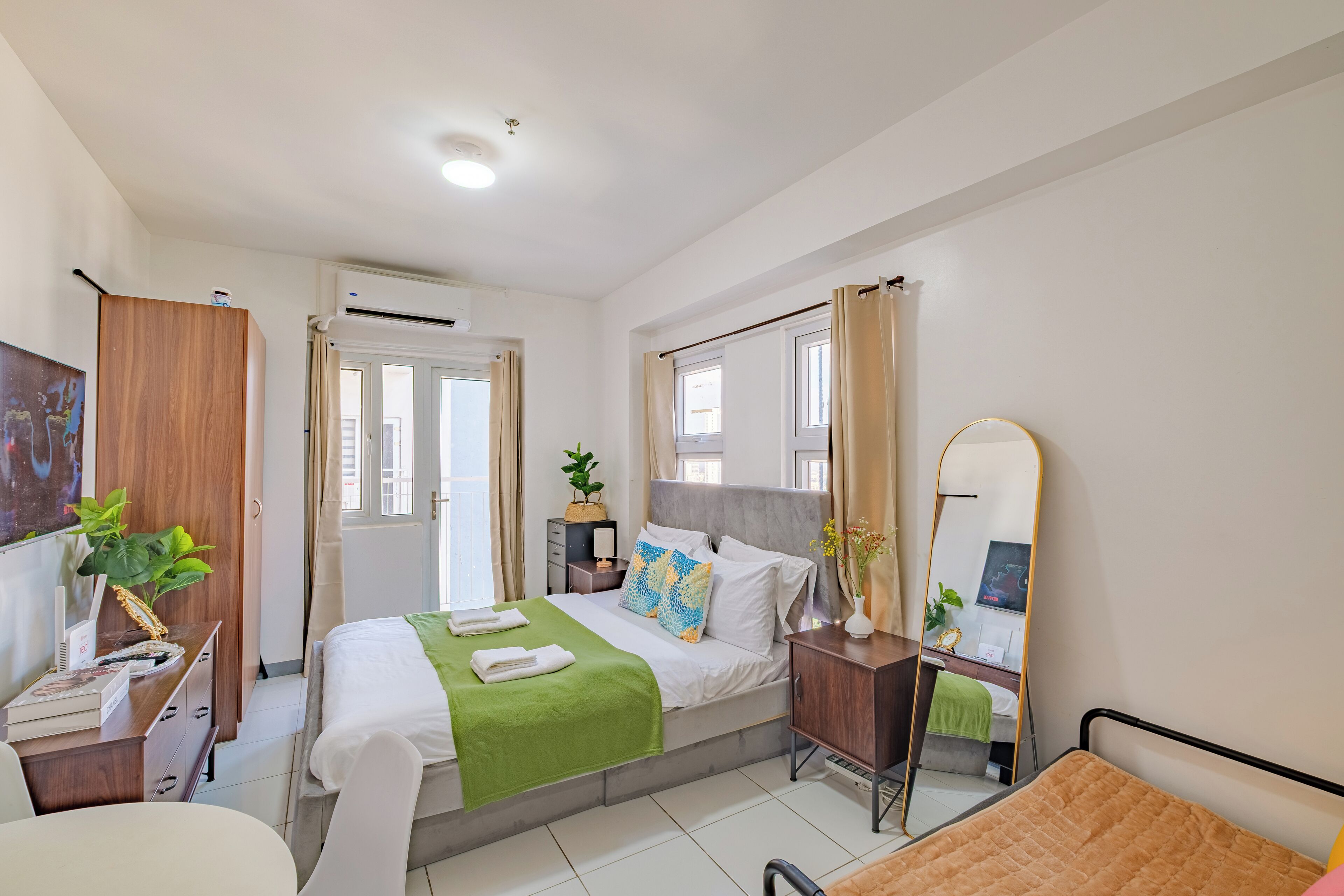 1 bedroom, iron/ironing board, free WiFi, bed sheets