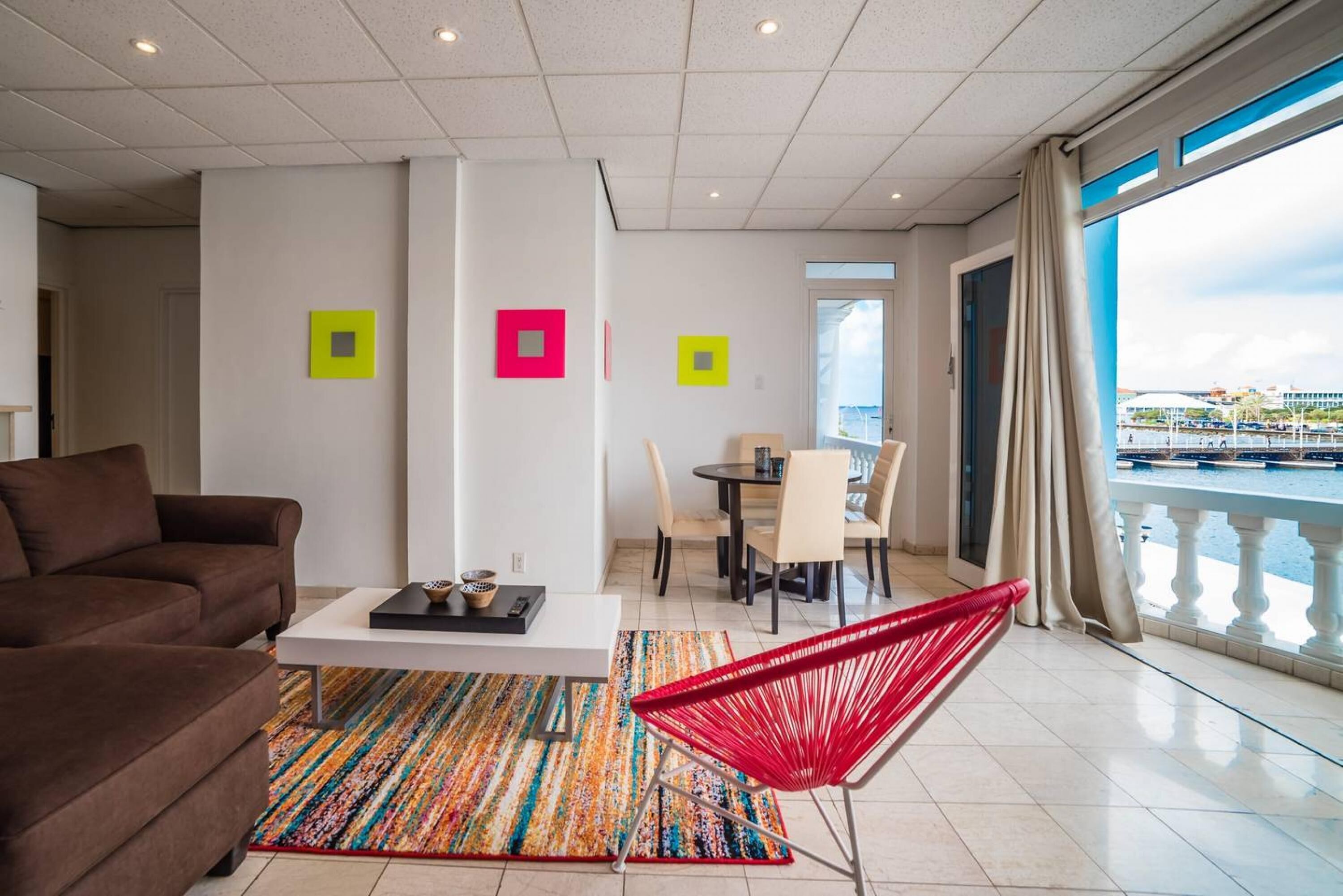 2 habitaciones y acceso a internet 