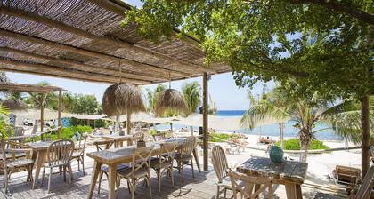 Modern Luxury Apt w/ Swimming Pool in Jan Thiel