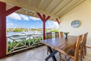 Exterior - Breathtaking Seaside 3BR Penthouse w/ Pool at Jan Thiel (Jan Thiel)