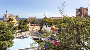 2 habitaciones y acceso a internet