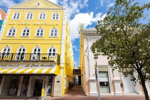 2 habitaciones y acceso a internet