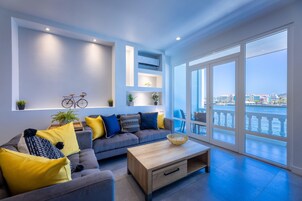 Apartment, Accessible | 2 bedrooms, iron/ironing board, Internet