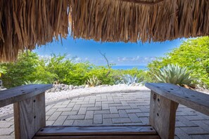 3 عدّة غرف نوم وخدمة الإنترنت