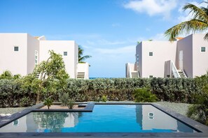 Villa | Exterior