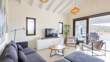 3 bedrooms, Internet