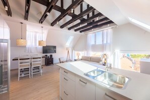 อพาร์ทเมนท์ | 2 ห้องนอน, อินเทอร์เน็ตความเร็วสูง