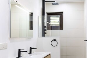 Ferienhaus | 2 Schlafzimmer, Internetzugang