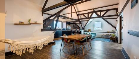 公寓 | 1 多间卧室、高速上网