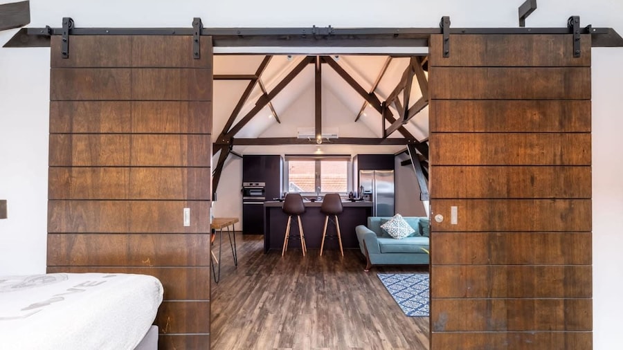 Charming Harbour Home at Historic Handelskade