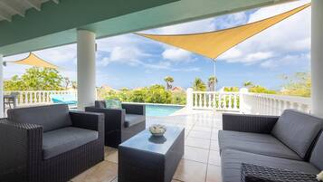 Villa | 3 bedrooms, Internet
