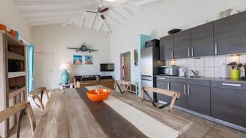 Vila | 3 kamar tidur dan internet