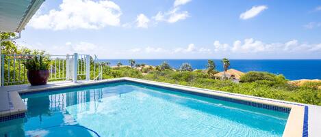 Villa | 4 bedrooms, Internet