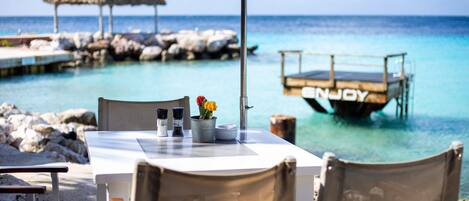 Villa | 4 bedrooms, Internet