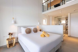 4 bedrooms, Internet - Coral Dreams Ocean Whispers at Villa Solaris (St. Marie)