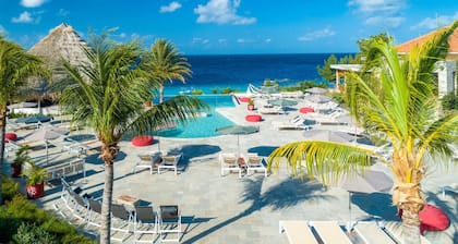 La Perla Chic Panoramic Designer Villa