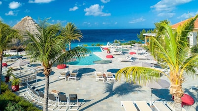 La Perla Chic Panoramic Designer Villa