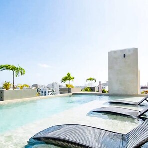 Apartment | 1 bedroom - Joya de la Zazil 20 Av Rooftop Pool Walk to Playa Mamitas, Coco Beach, & 5 (Playa del Carmen)