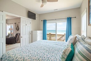 4 Schlafzimmer, Schreibtisch, Reisekinderbett, Internetzugang