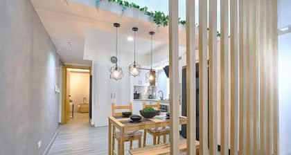 Modern City Center 1-BR Apt w/ Couch