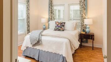 4 bedrooms, iron/ironing board, travel cot, WiFi