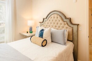 4 Schlafzimmer, Bügeleisen/Bügelbrett, Reisekinderbett, WLAN